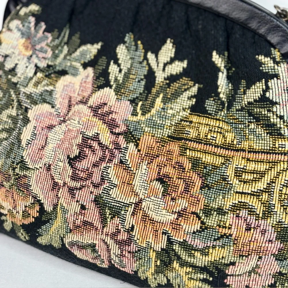 Vintage 1950’s Harry Levine Jewel Kiss Clasp Floral Tapestry Purse Leather Strap